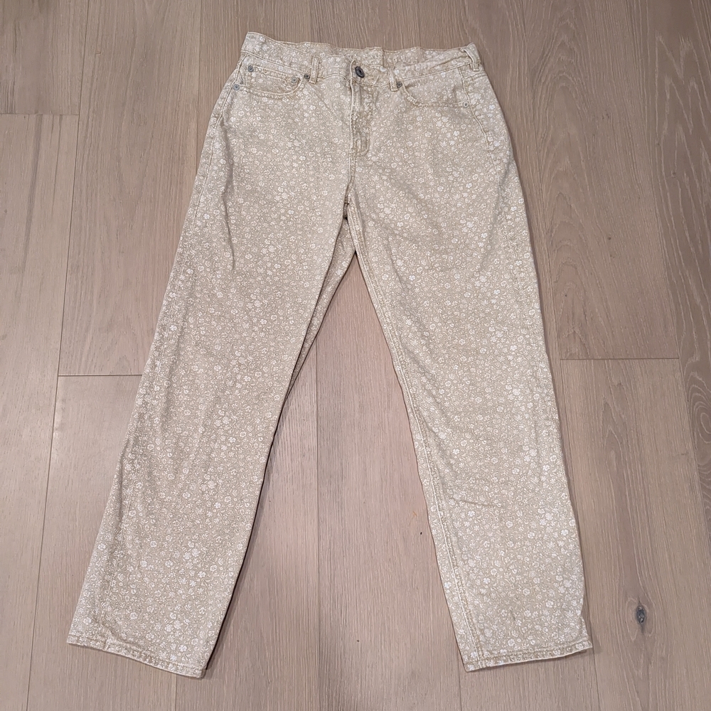 American Eagle Outfitters Ditsy Yellow Floral 90's Straight Jeans